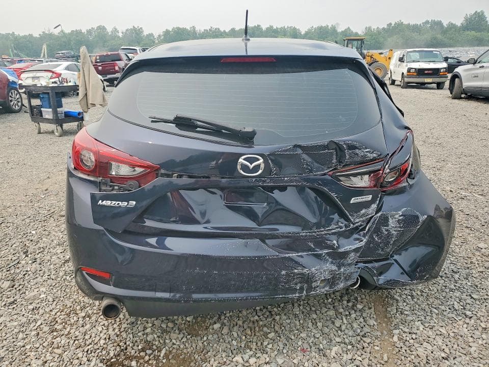 2017 MAZDA 3 6