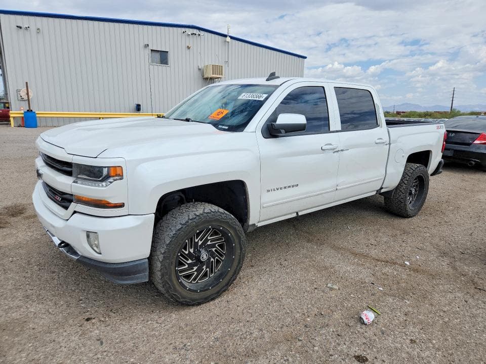 2017 CHEVROLET SILVERADO K1500 LT - 1