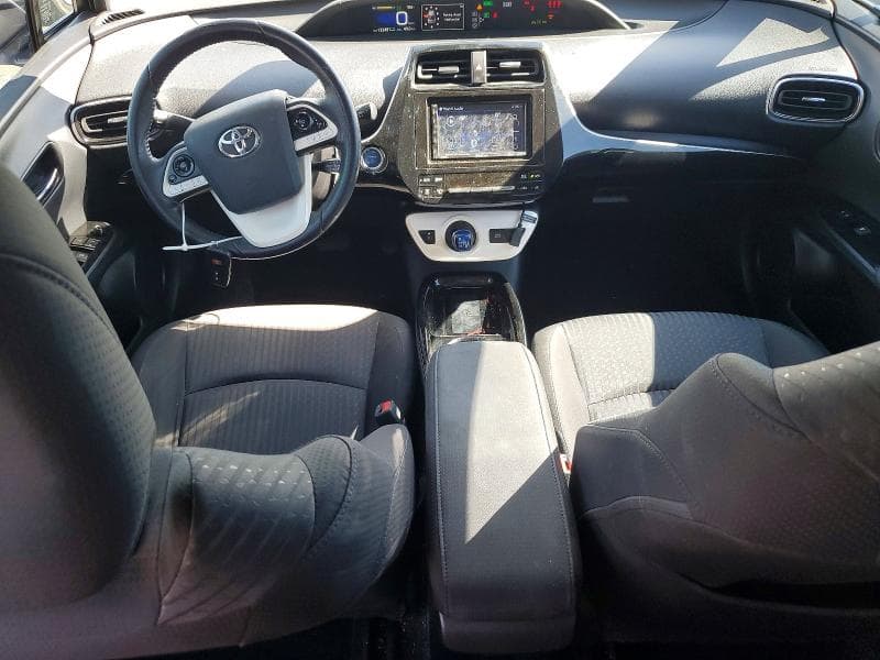 2018 TOYOTA PRIUS THREE 8