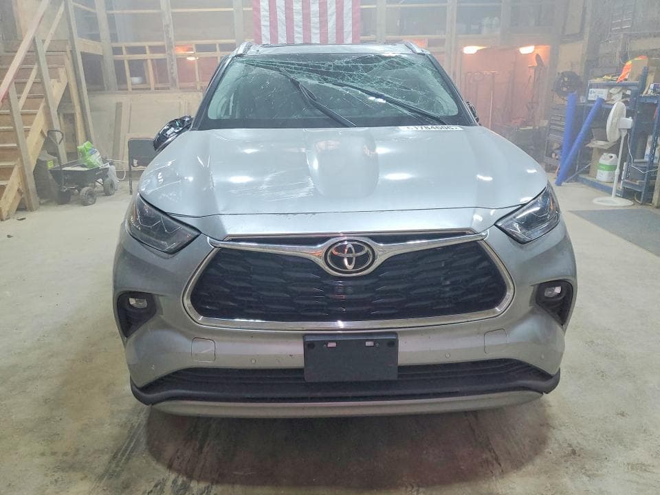 2022 TOYOTA HIGHLANDER PLATINUM 5
