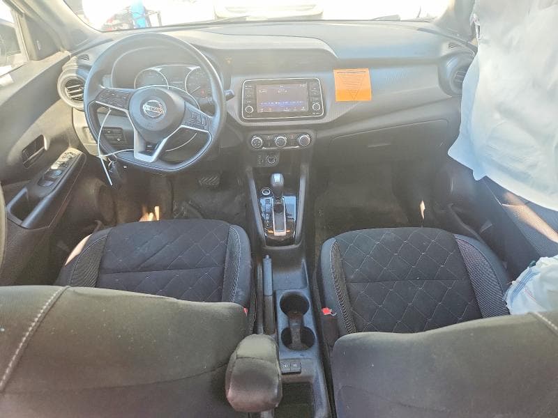 2020 NISSAN KICKS S 8
