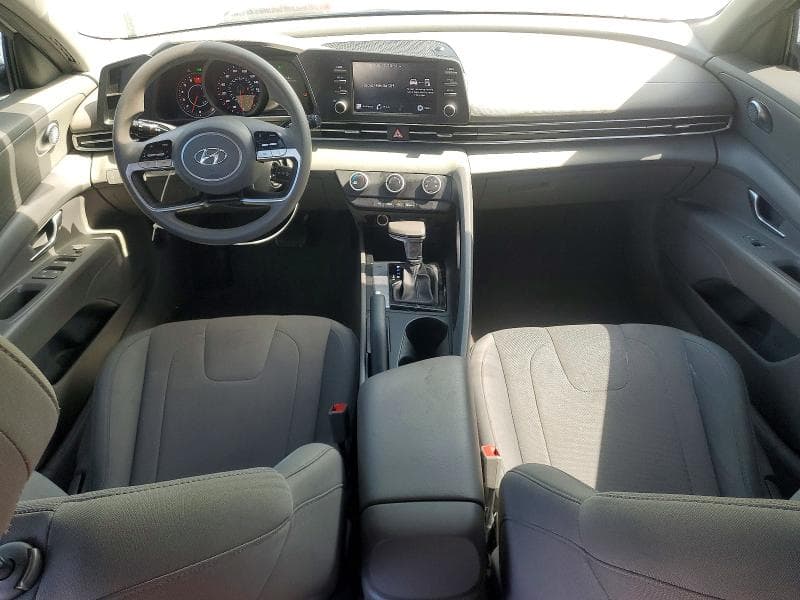 2021 HYUNDAI ELANTRA SE 8