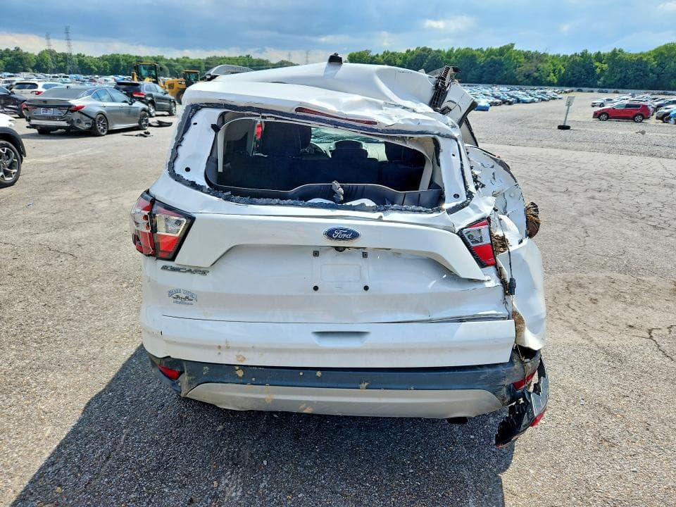 2018 FORD ESCAPE SE 6