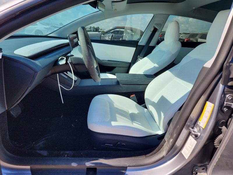 2026 TESLA MODEL 3 7
