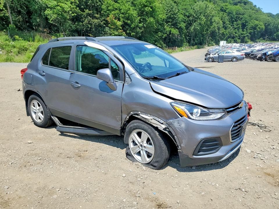 2020 CHEVROLET TRAX 1LT 4
