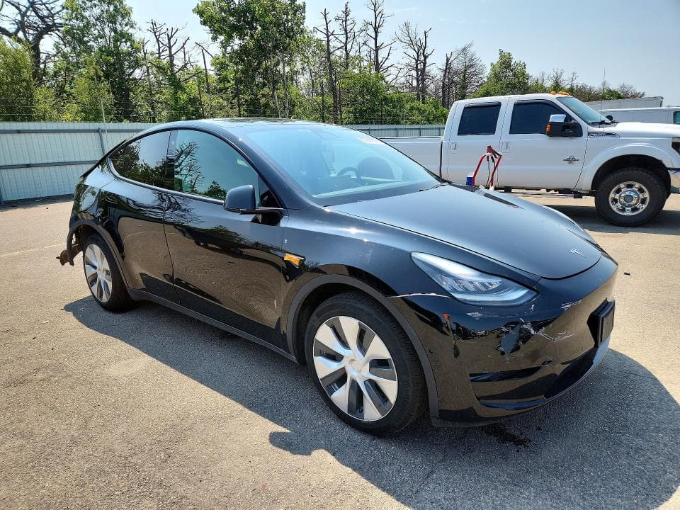 2020 TESLA MODEL Y 4