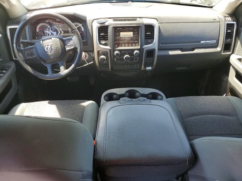 2017 RAM 1500 SLT 8