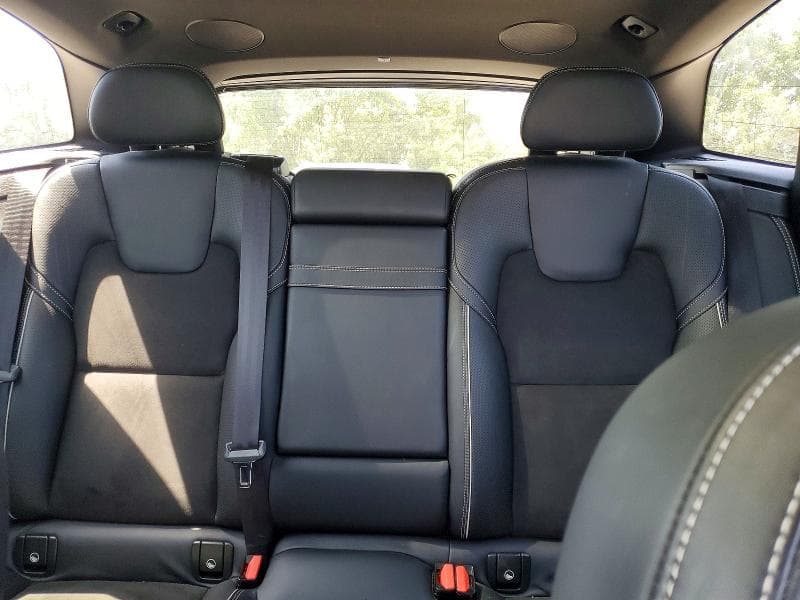 2019 VOLVO XC60 T8 R-DESIGN 10