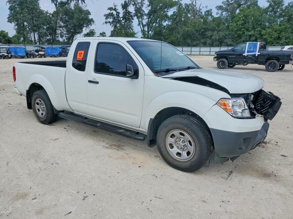 2017 NISSAN FRONTIER S 4