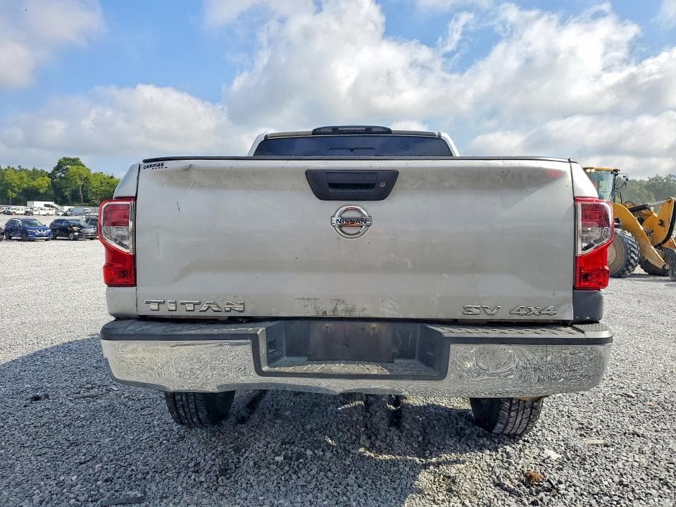 2017 NISSAN TITAN S 6