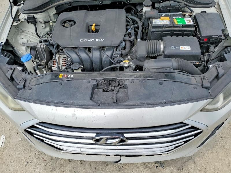 2017 HYUNDAI ELANTRA SE 11