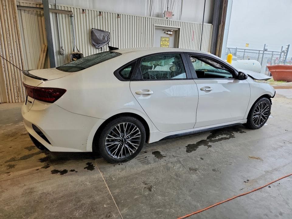 2024 KIA FORTE GT LINE 3