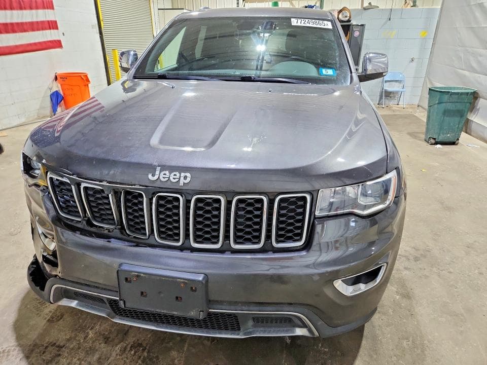 2017 JEEP GRAND CHEROKEE LIMITED 5