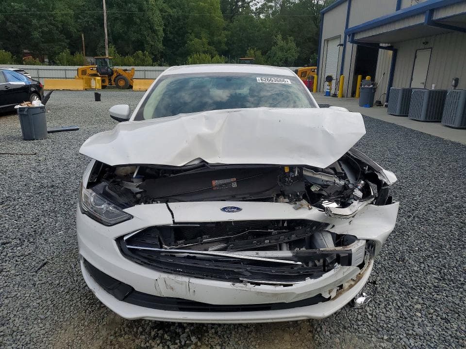 2017 FORD FUSION SE 5