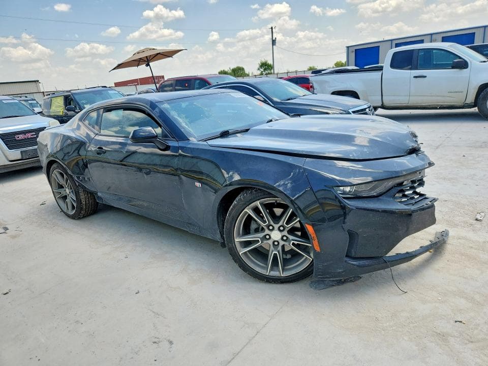 2019 CHEVROLET CAMARO LS 4