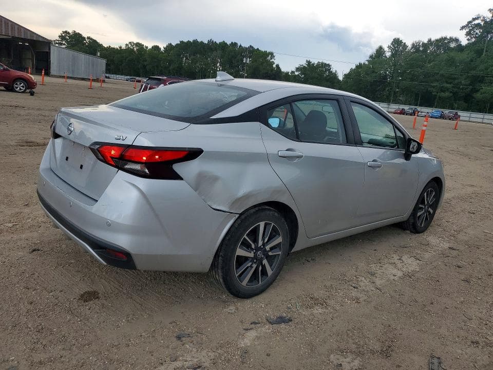 2021 NISSAN VERSA SV 3