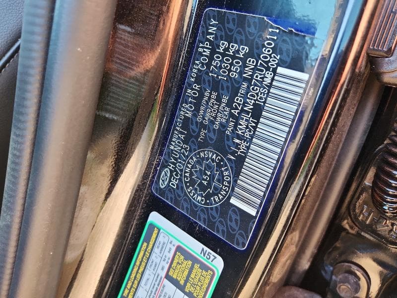 2024 HYUNDAI ELANTRA LUXURY 12