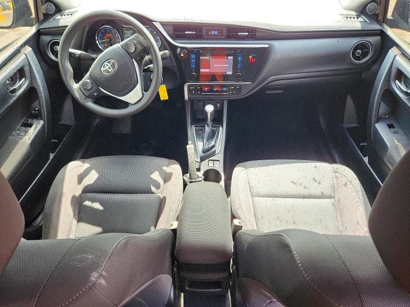 2019 TOYOTA COROLLA LE 8