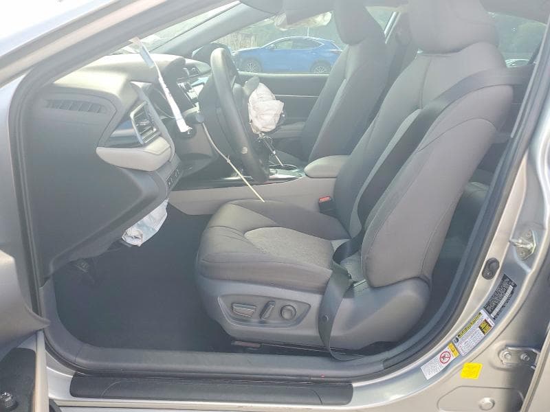 2019 TOYOTA CAMRY LE 7