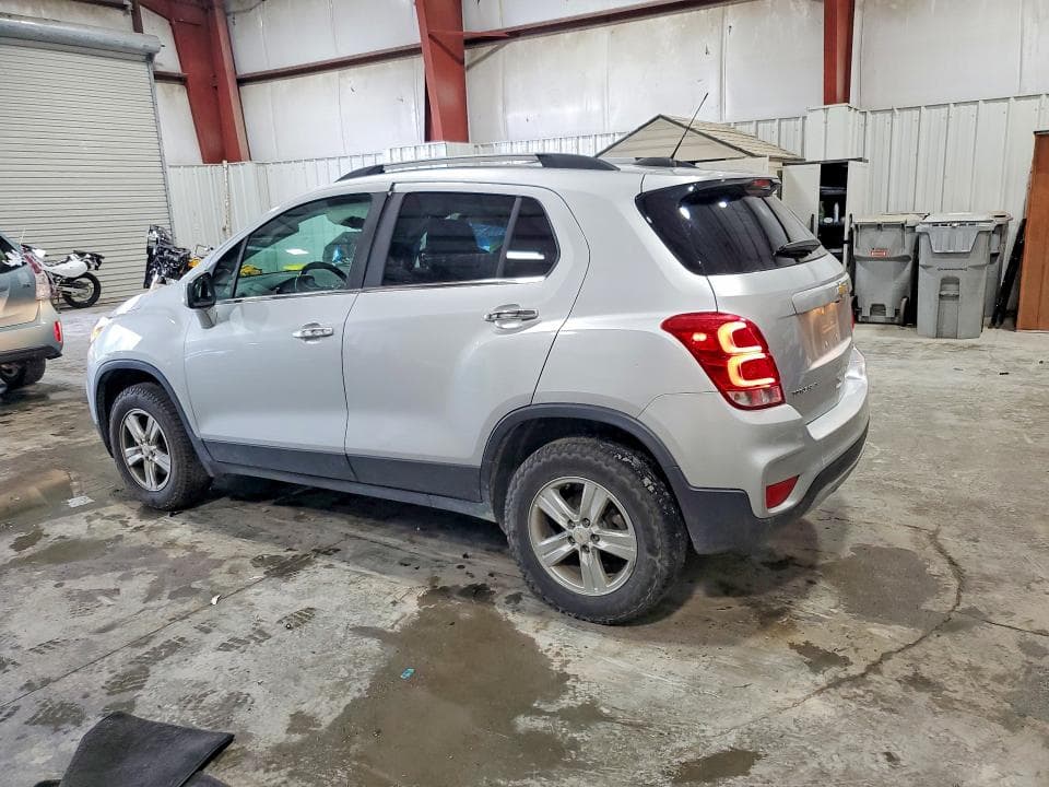 2019 CHEVROLET TRAX 1LT 2