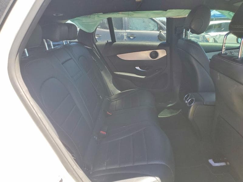 2021 MERCEDES-BENZ GLC 300 4MATIC 11