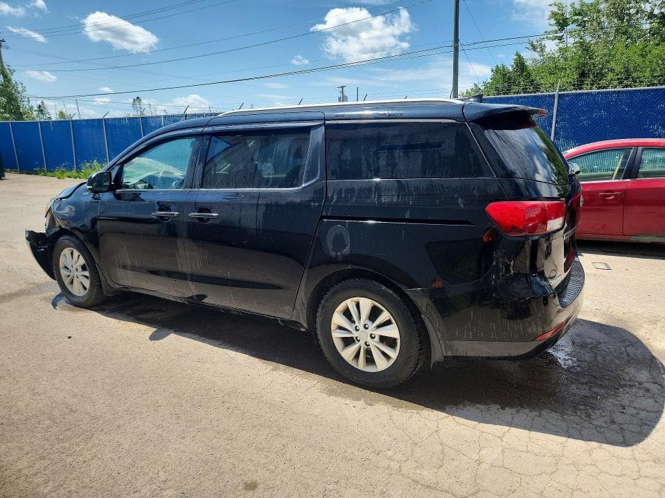 2017 KIA SEDONA LX 2