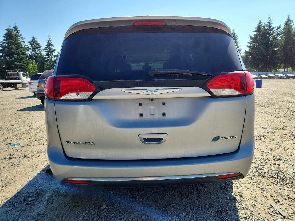 2017 CHRYSLER PACIFICA HYBRID PINNACLE 6
