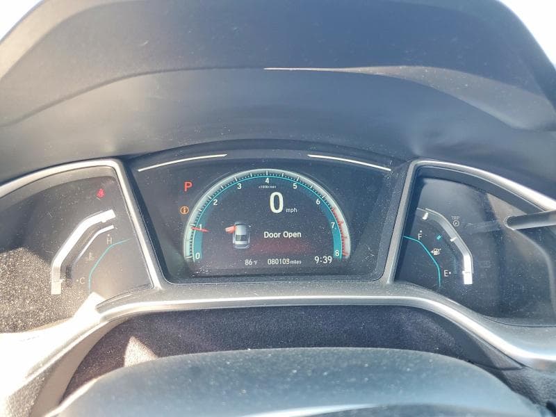 2018 HONDA CIVIC EX 9