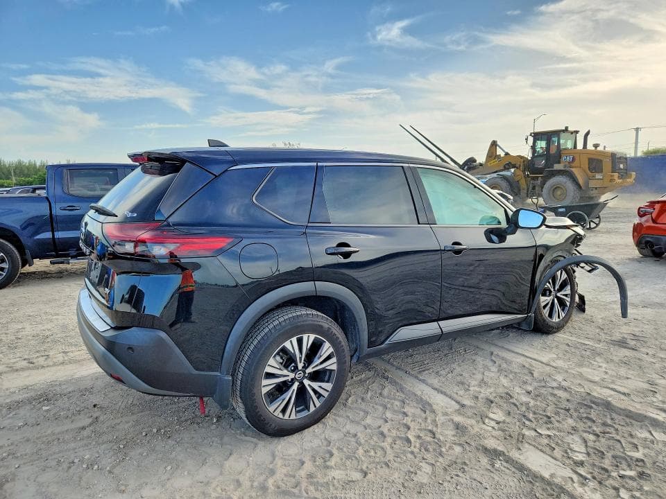 2021 NISSAN ROGUE SV 3