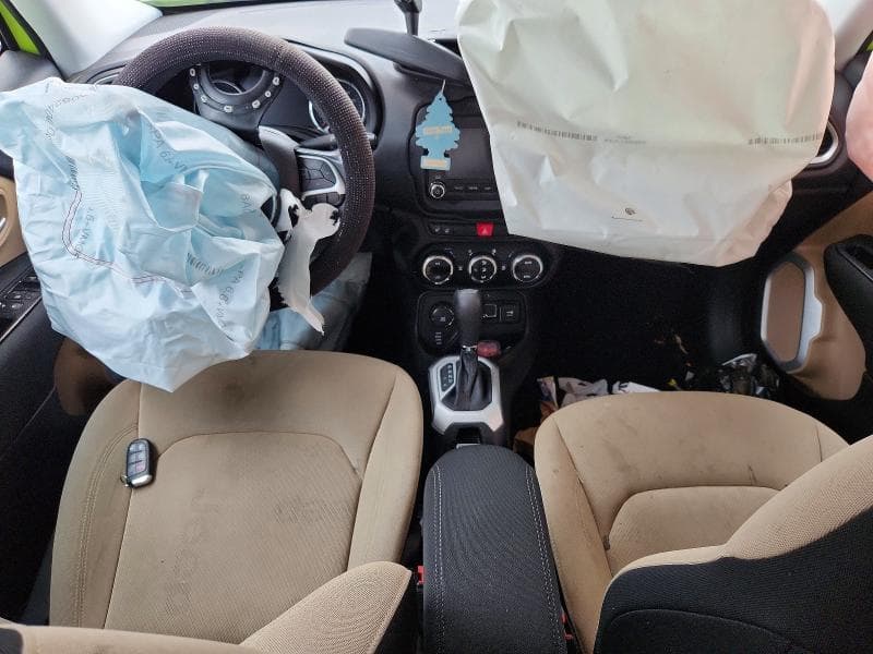 2017 JEEP RENEGADE LATITUDE 8