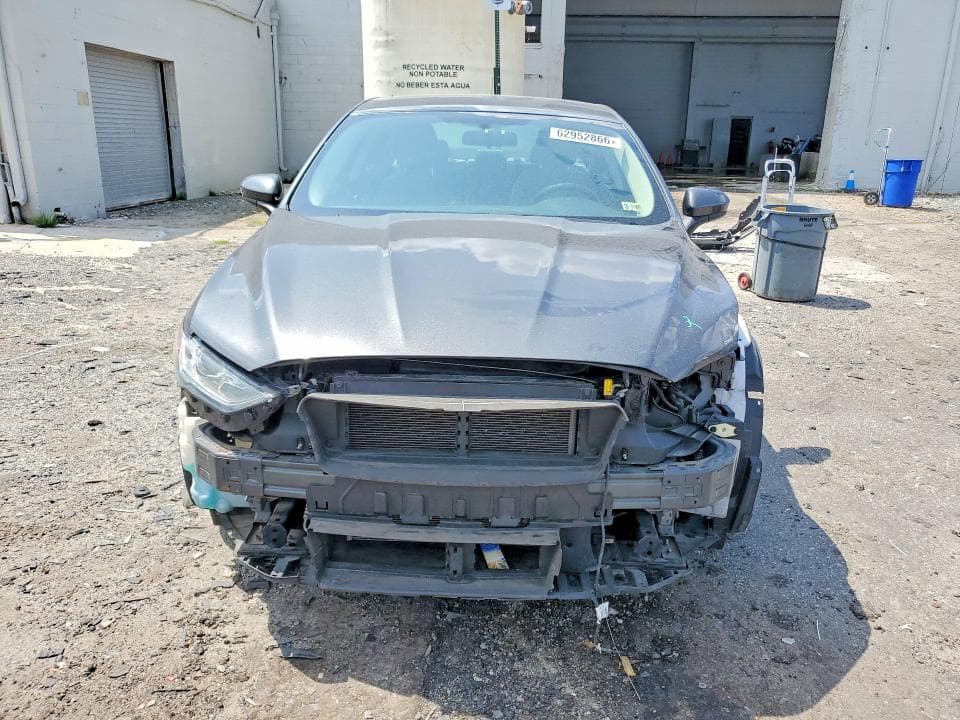 2018 FORD FUSION S 5