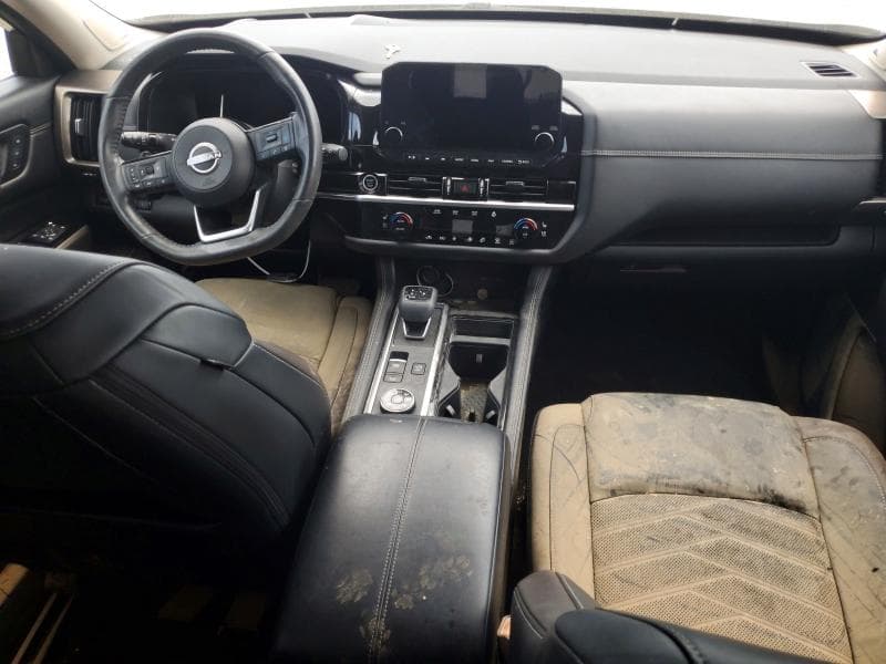 2023 NISSAN PATHFINDER PLATINUM 8