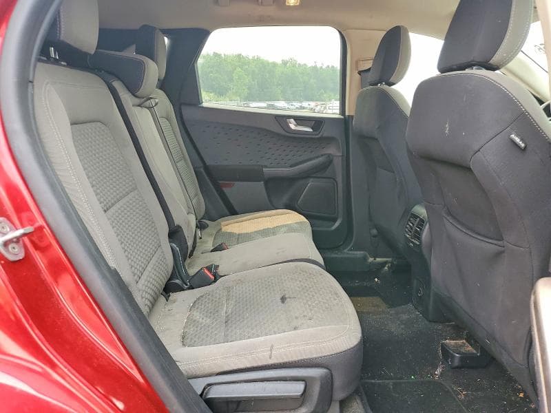 2020 FORD ESCAPE SE 11