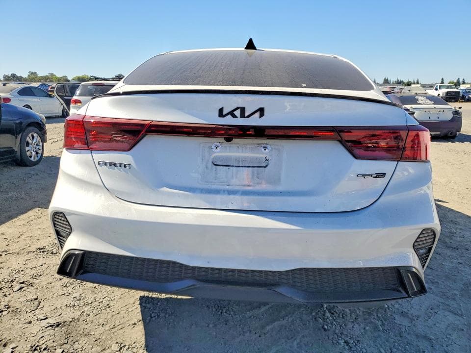 2024 KIA FORTE GT LINE 6