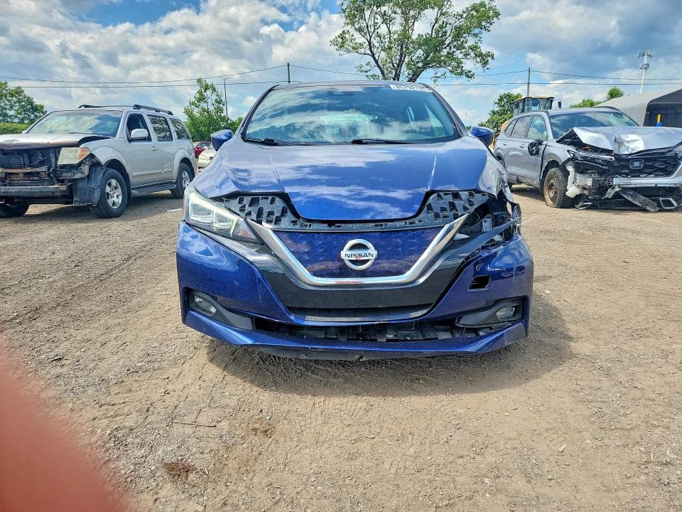 2020 NISSAN LEAF SV 5