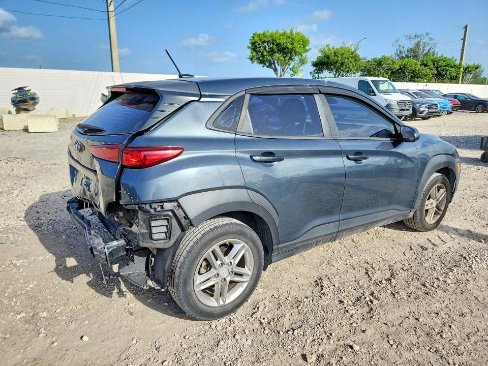 2019 HYUNDAI KONA SE 3