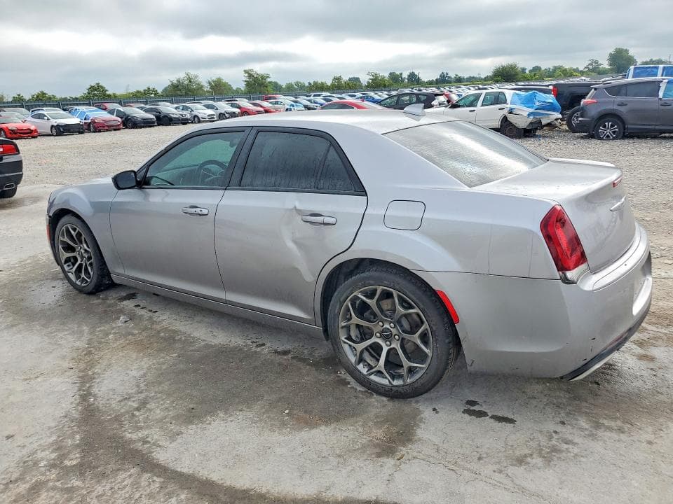 2018 CHRYSLER 300 TOURING 2
