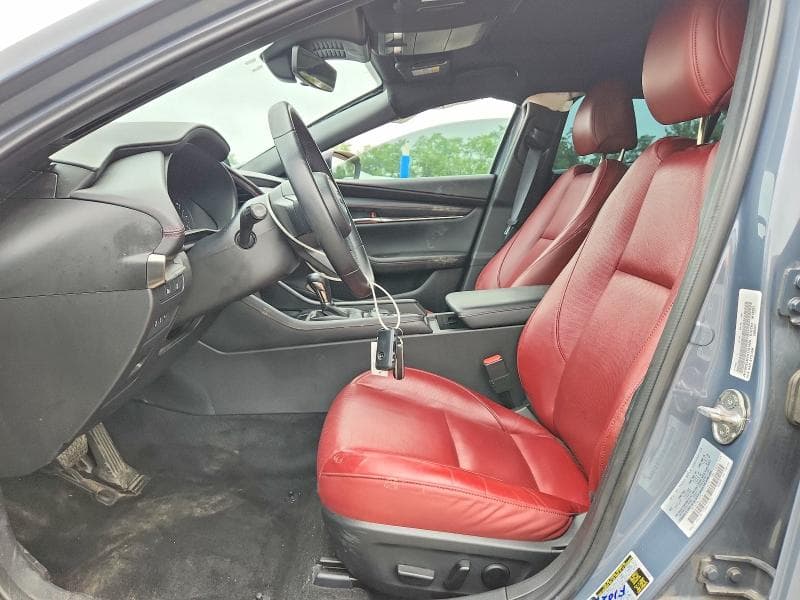 2024 MAZDA 3 PREFERRED 7