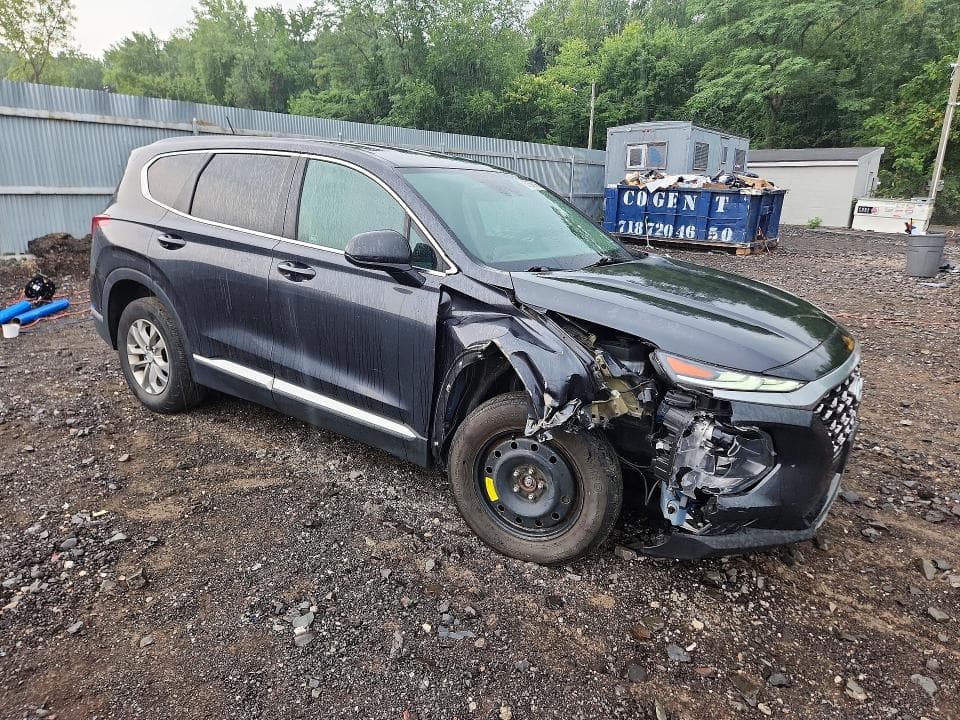 2020 HYUNDAI SANTA FE SE 4