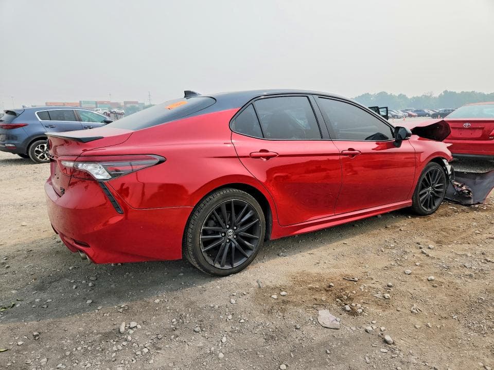 2021 TOYOTA CAMRY XSE 3