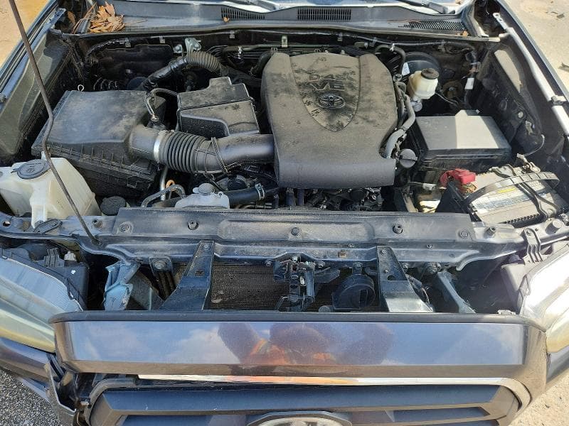 2020 TOYOTA TACOMA SR5 V6 11