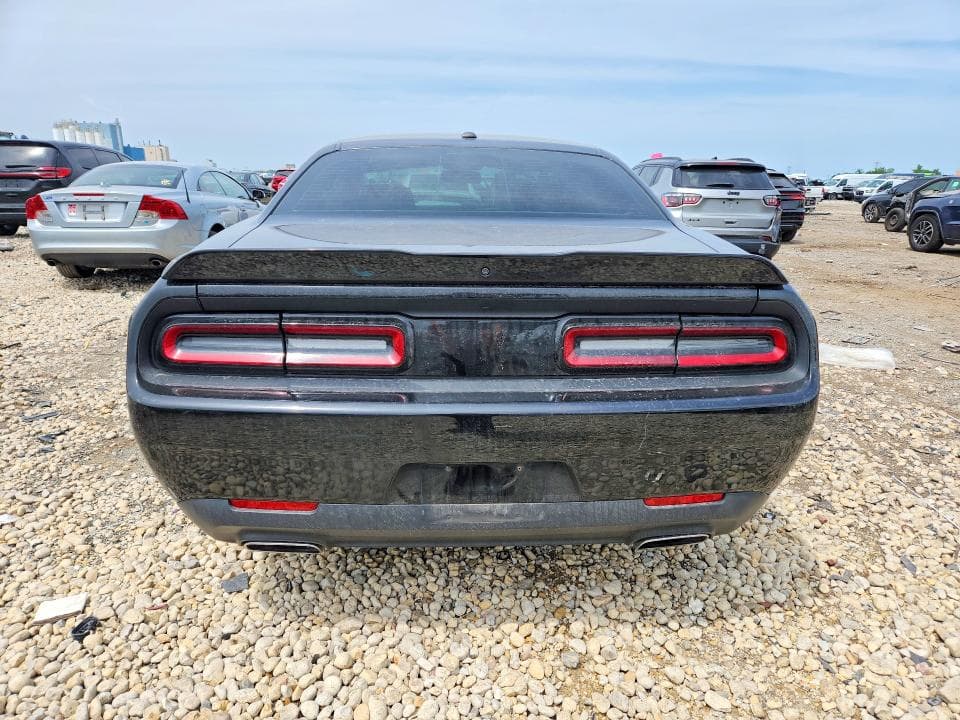 2018 DODGE CHALLENGER SXT 6