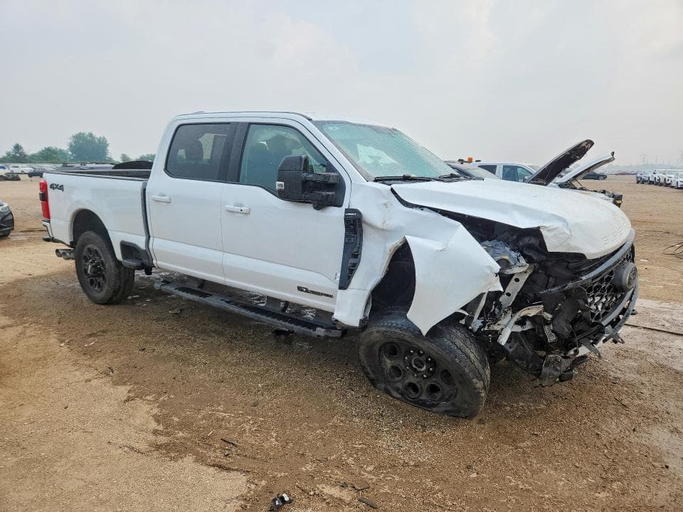 2025 FORD F250 SUPER DUTY 4