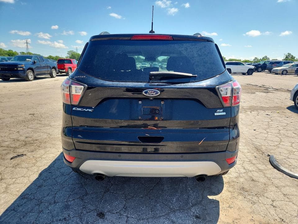 2017 FORD ESCAPE SE 6