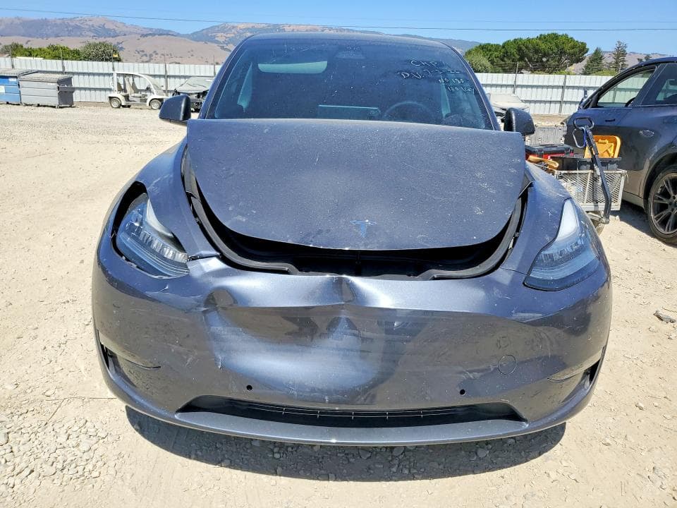 2022 TESLA MODEL Y 5
