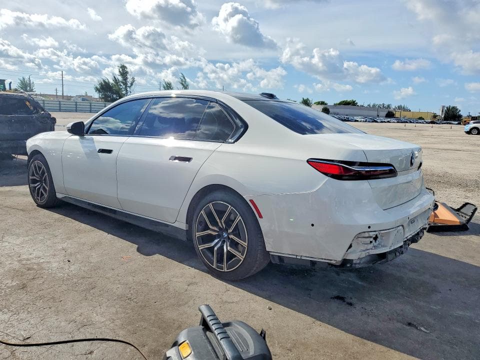 2023 BMW 740 I 2