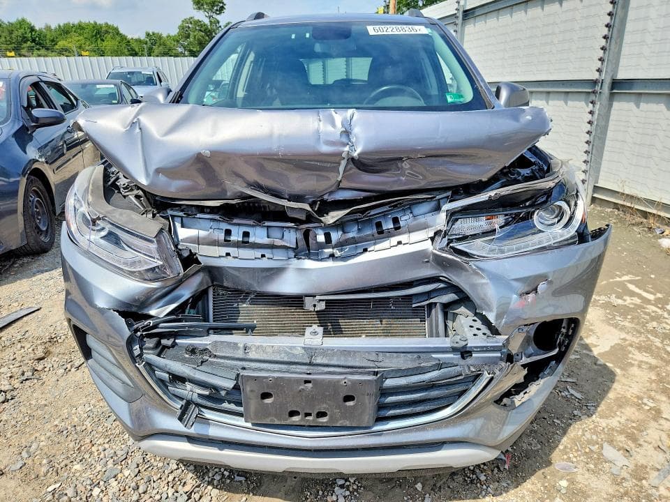 2020 CHEVROLET TRAX 1LT 5