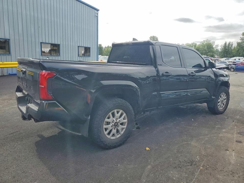 2024 TOYOTA TACOMA SR5 3
