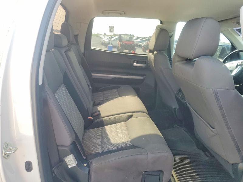 2018 TOYOTA TUNDRA CREWMAX SR5 10