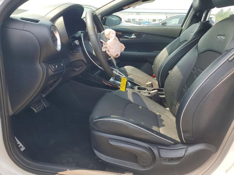 2023 KIA FORTE GT LINE 7
